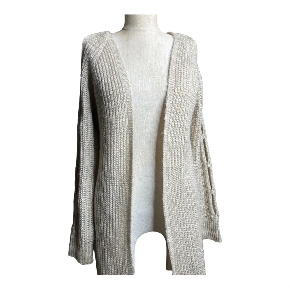 OHMG Knit Split Cold Shoulder Long Sleeve Beige Cardigan Size M - Picture 1 of 6